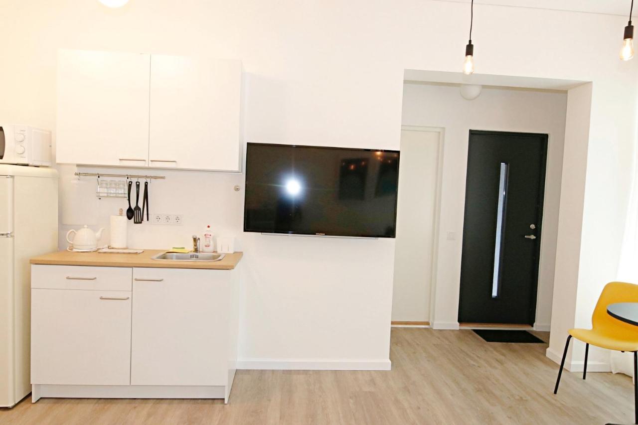 Minimalist Studio Old Town Apartments By Hostlovers Kaunas Exterior foto